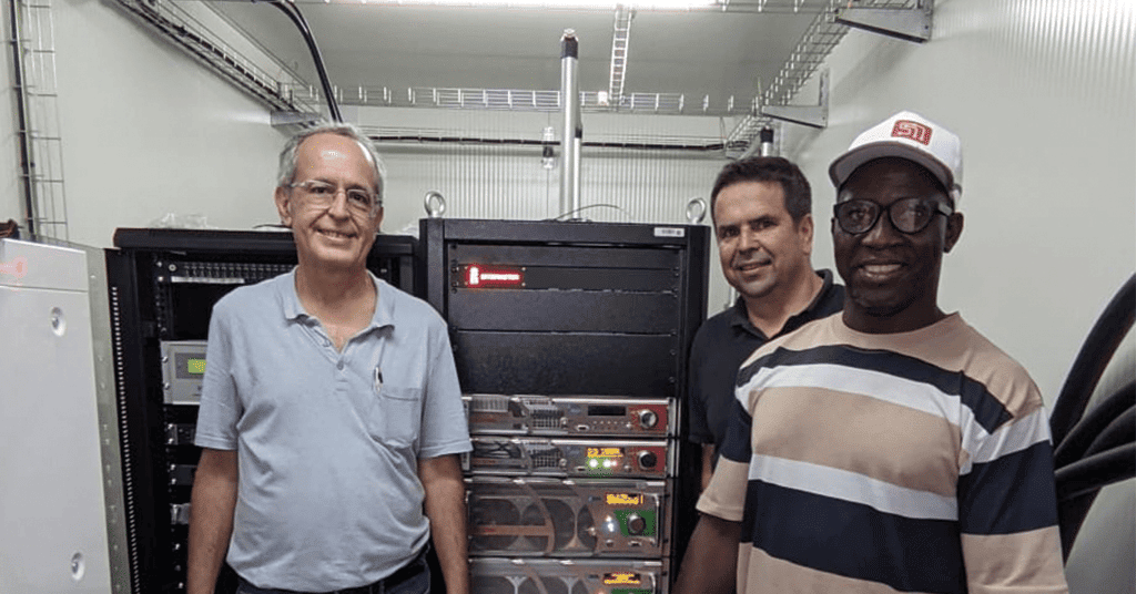 Girassol with Sitemaster and Elenos